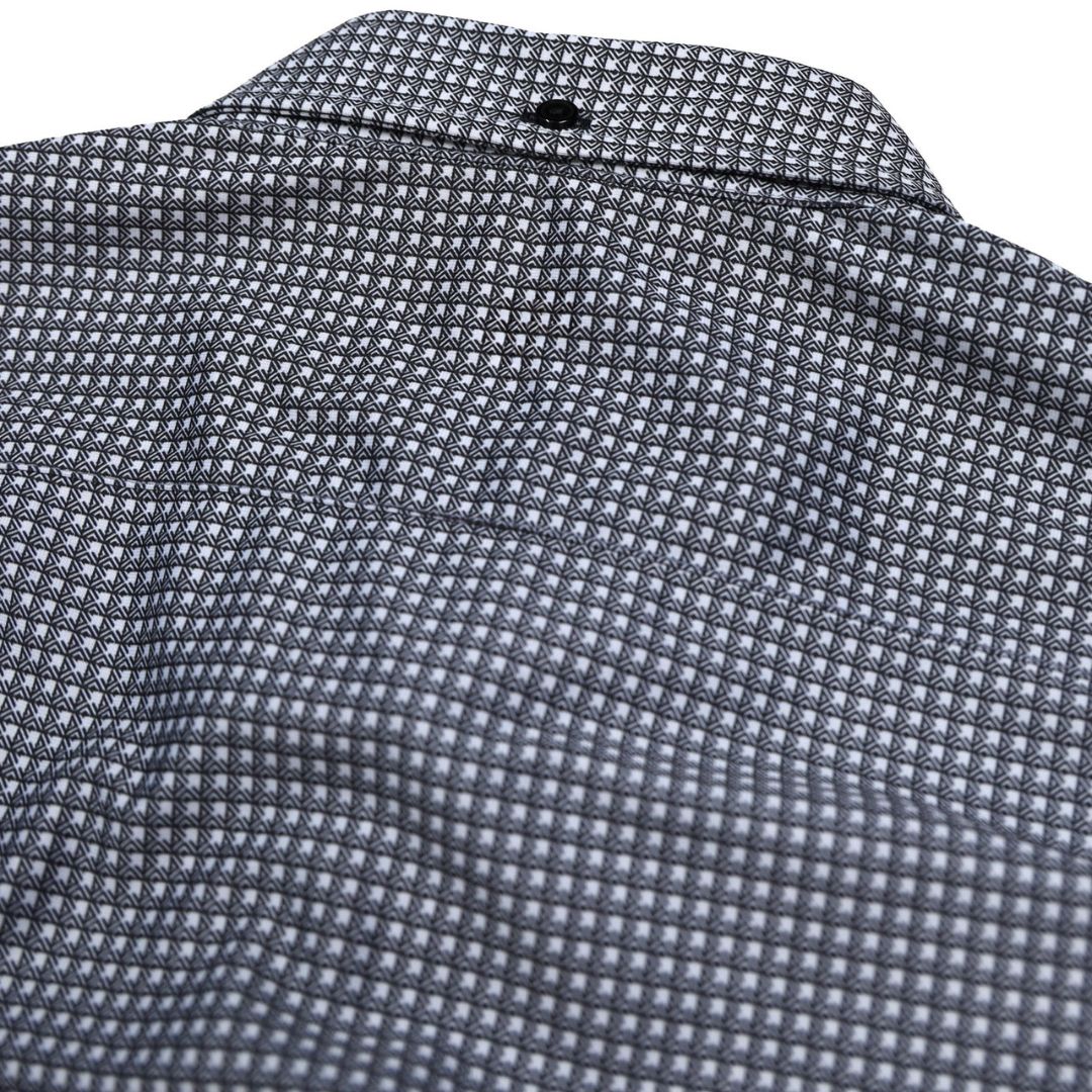 Men buttondown shirt